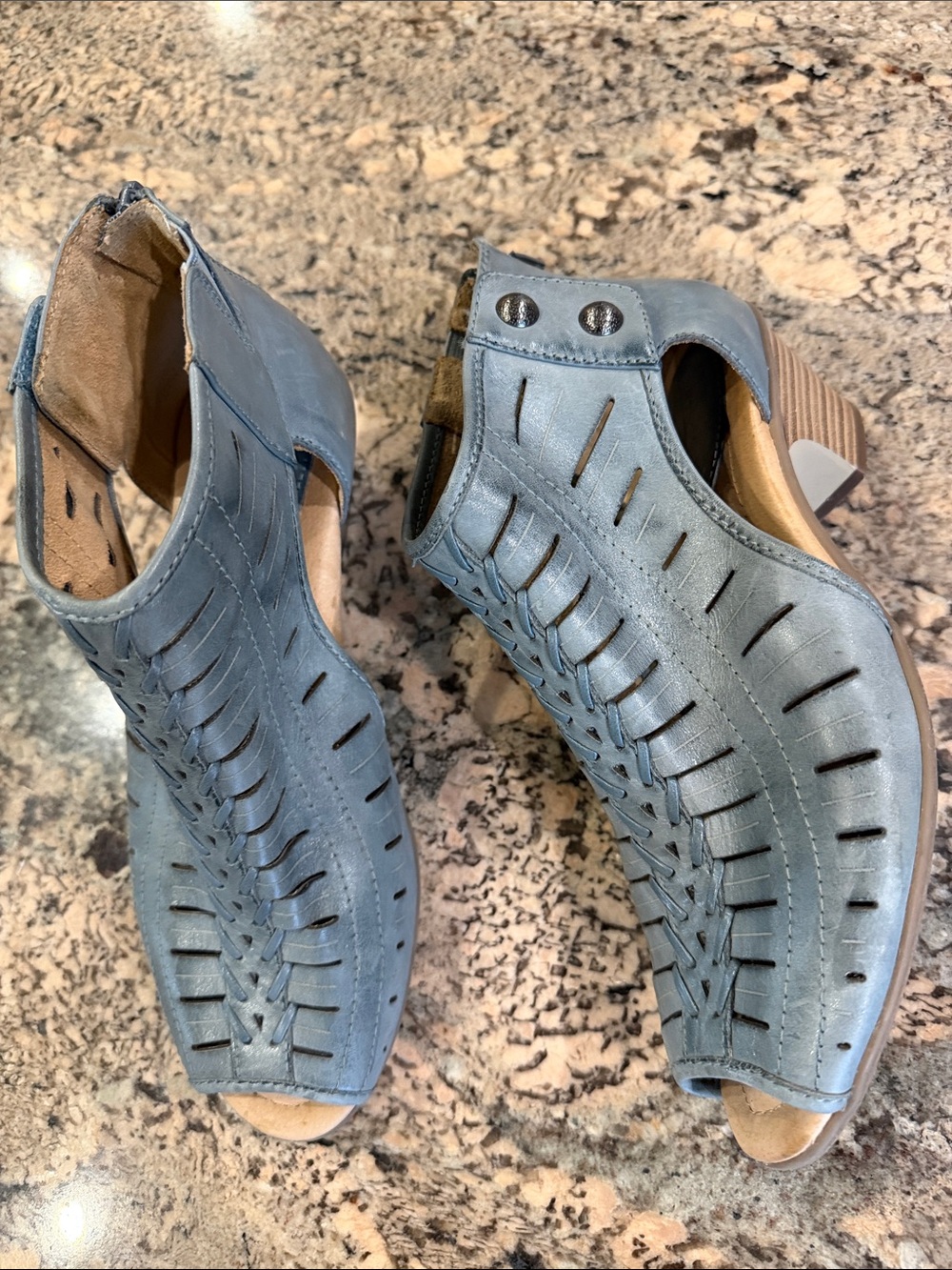 Earth Women's Teal Blue Cutout Peep-Toe Mules with Stacked Heel
